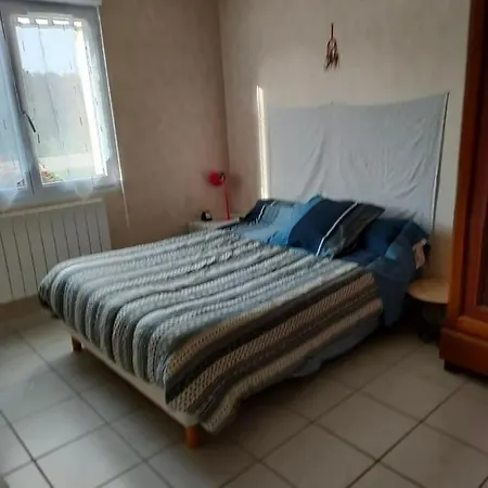Cote Campagne 2 Chambres Et Mezzanine Les Moitiers-d'Allonne